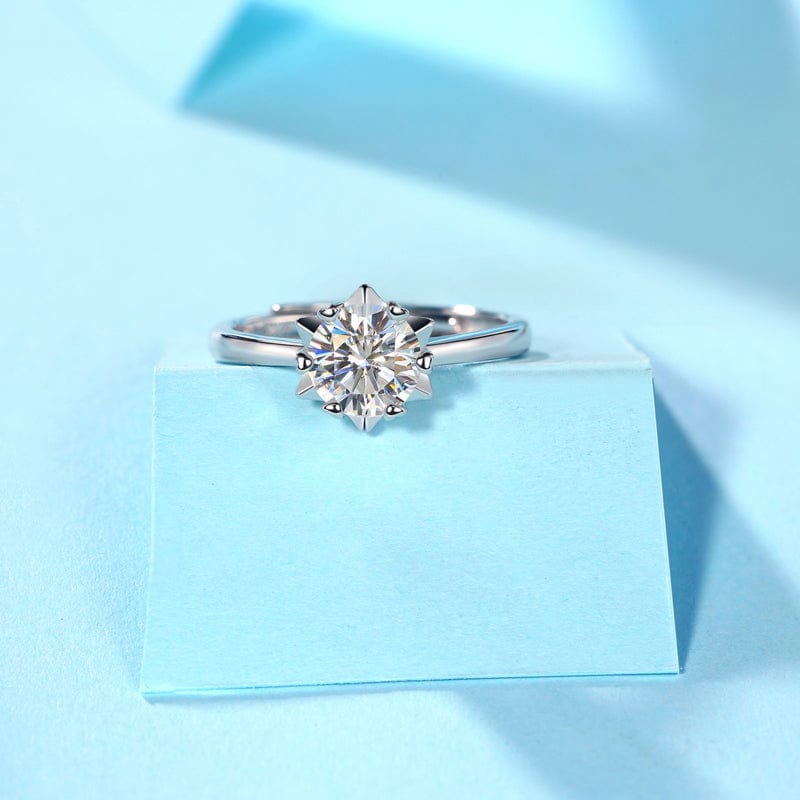 best moissanite engagement ring